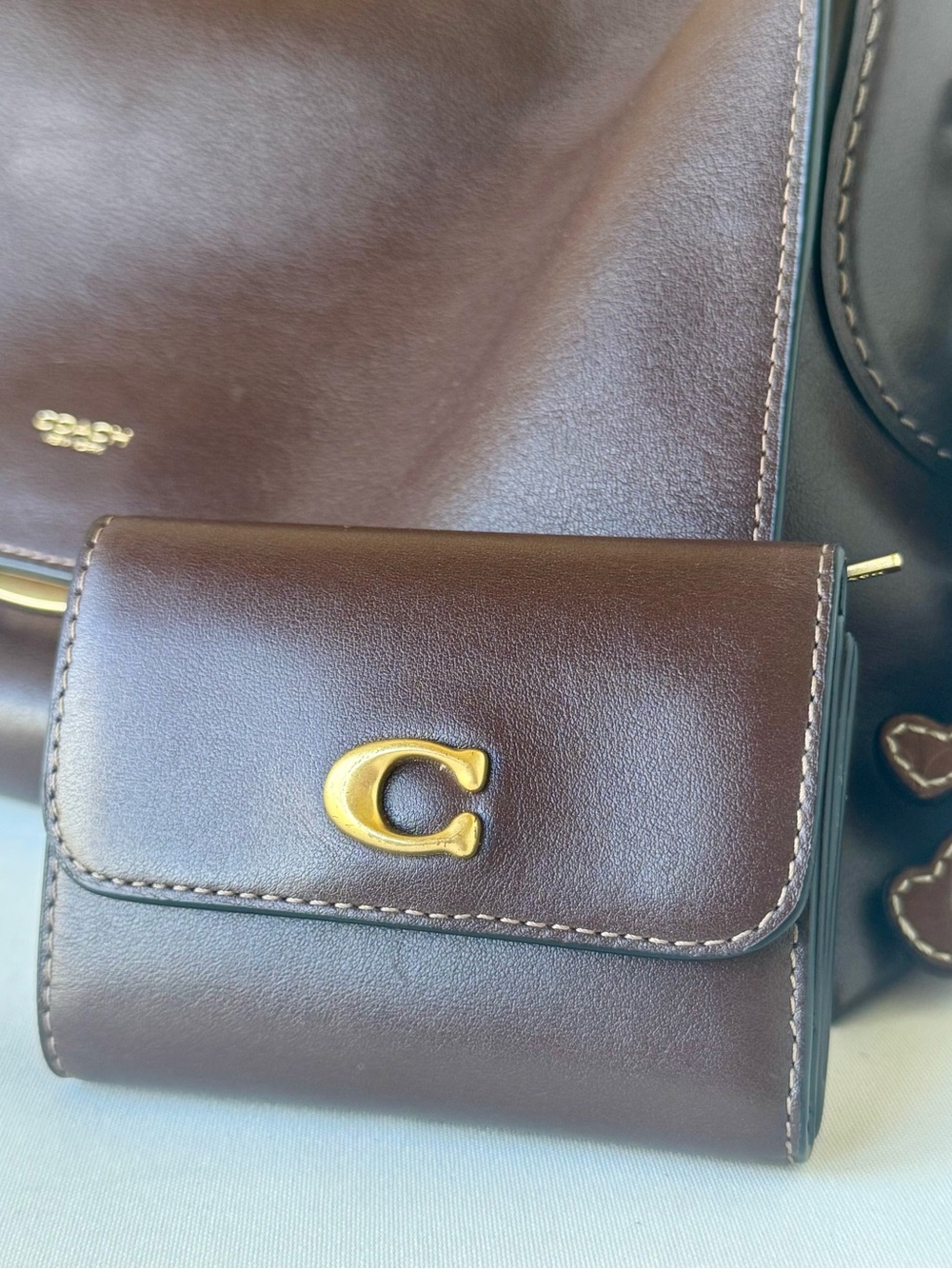 Coach essential card holder wallet in maple